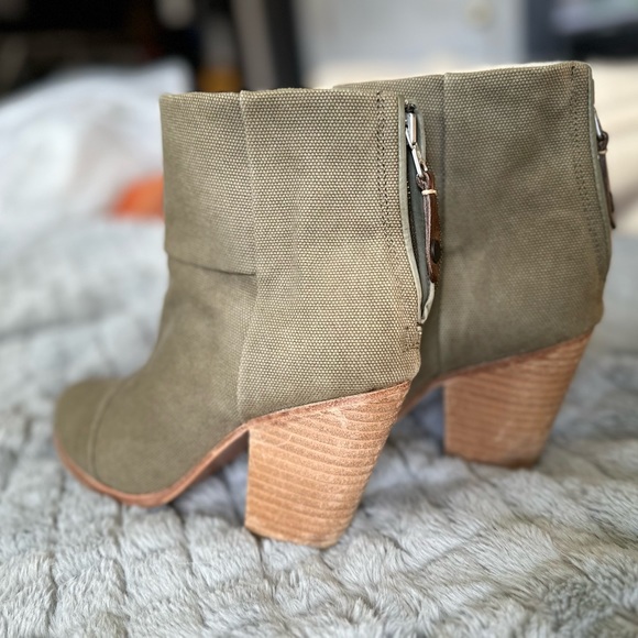 Rag & Bone Newbury Olive Ankle Boot - Picture 6 of 6